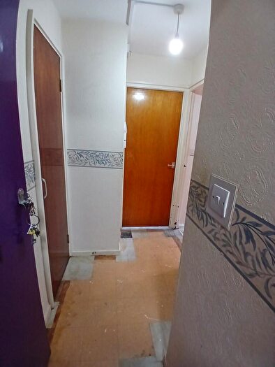1 Bedroom Flat To Rent In Old Wells Close, M38