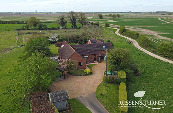 6 Bedroom Detached House For Sale In Marsh Road, North Wootton, PE30