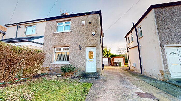 2 Bedroom Semi-Detached House To Rent In Beech Grove, Undercliffe, BD3