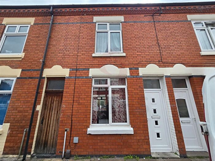 3 Bedroom Terraced House To Rent In Rowsley Street, Evington, Leicester, LE5