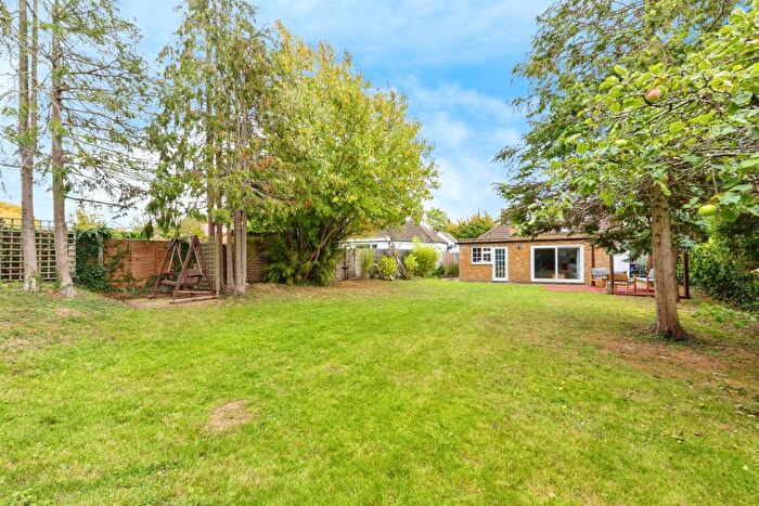 5 Bedroom Detached Bungalow For Sale In North Avenue, Letchworth Garden City, SG6