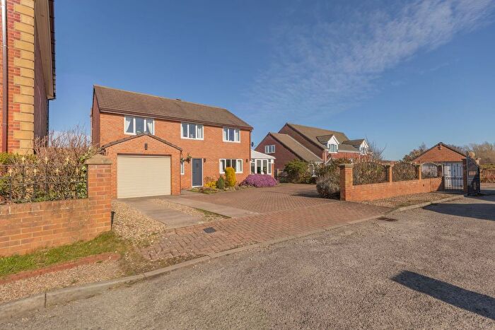 4 Bedroom Detached House For Sale In Larwood Court, Greencroft, DH9