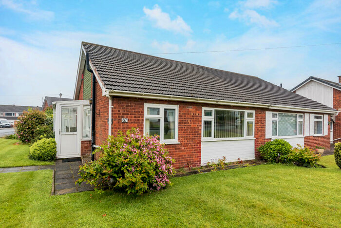 2 Bedroom Bungalow To Rent In Lilac Avenue Sutton Coldfield, B74