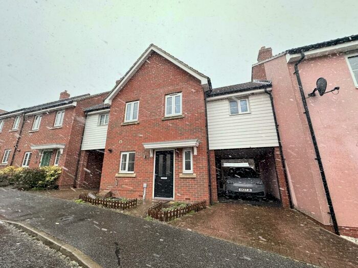 3 Bedroom Link Detached House To Rent In Buzzard Rise, Stowmarket, IP14