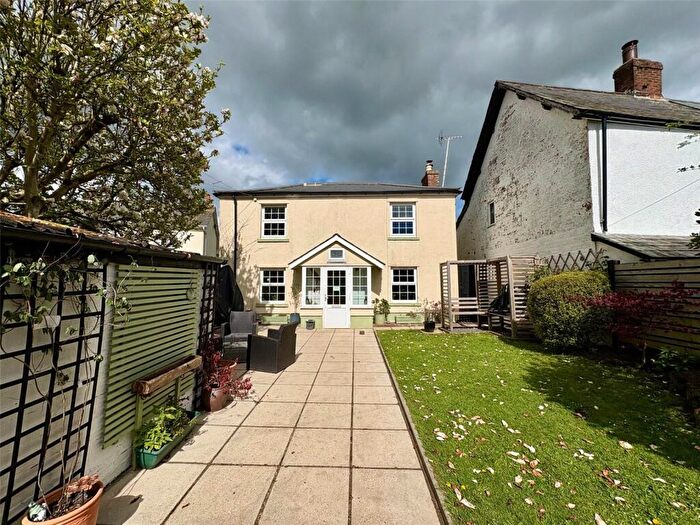 3 Bedroom Detached House For Sale In Fenny Bridges, Honiton, Devon, EX14