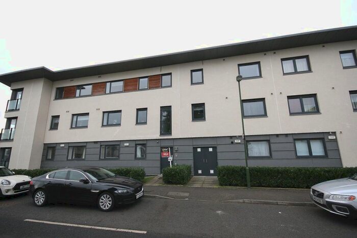 2 Bedroom Flat To Rent In Burnbrae Drive, East Craigs, Edinburgh, EH12