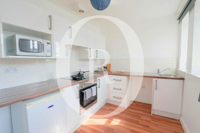 1 Bedroom Studio To Rent In Erskine Street, City Centre, Leicester, LE1