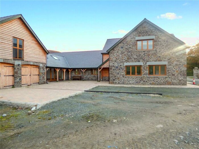 5 Bedroom Barn Conversion To Rent In Llanddewi'r Cwm, Builth Wells, Powys, LD2
