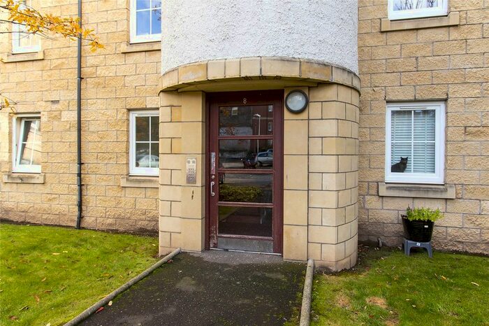 2 Bedroom Flat To Rent In Giles Street, Leith, Edinburgh, EH6