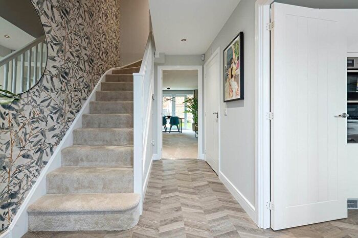 3 Bedroom Terraced House For Sale In Maybury Road, Maybury, Edinburgh, EH12