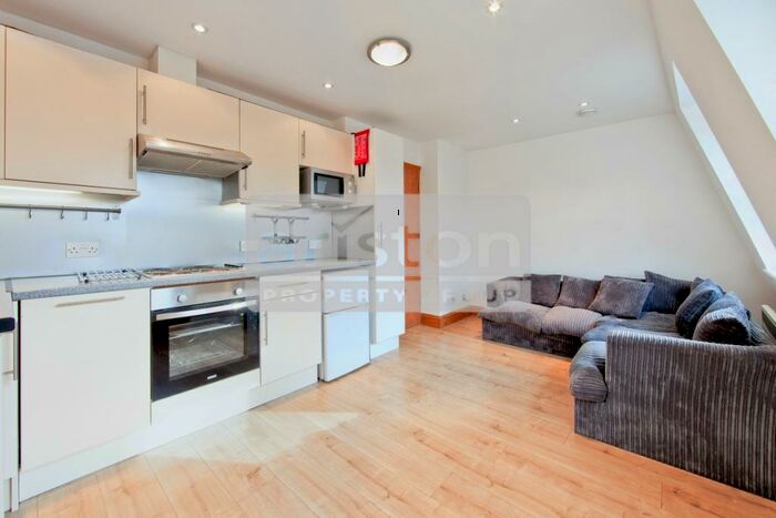 1 Bedroom Flat To Rent In Hornsey Road, Archway, N19