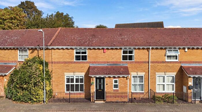 3 Bedroom Terraced House To Rent In Newburgh Road, Grays, RM17