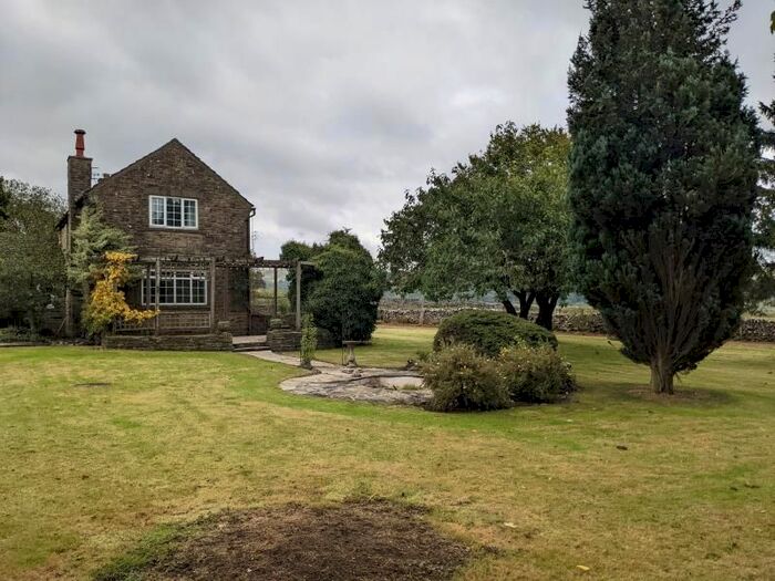 4 Bedroom Country House To Rent In Green Briers, Malham, Skipton, BD23