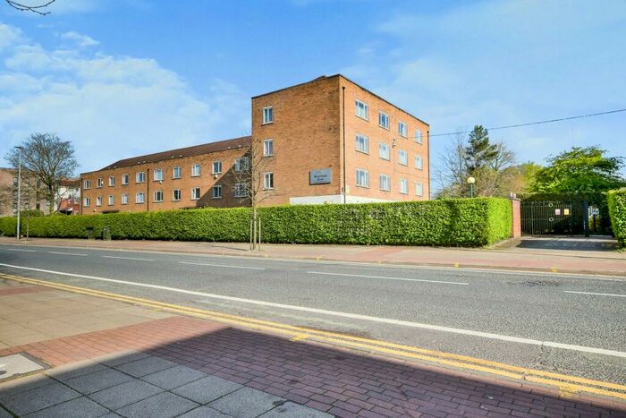 2 Bedroom Apartment To Rent In Wearhead Row, Eccles New Road, Salford, M5