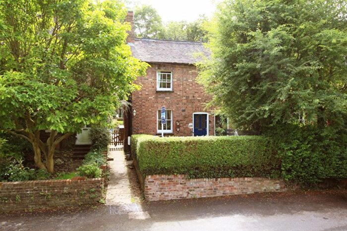 2 Bedroom Cottage For Sale In Ferry Road, Jackfield, TF8