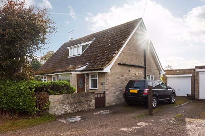 3 Bedroom Detached House For Sale In Darnholme Road, Goathland, YO22