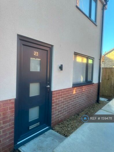 2 Bedroom Terraced House To Rent In York Buildings, Trowbridge, BA14