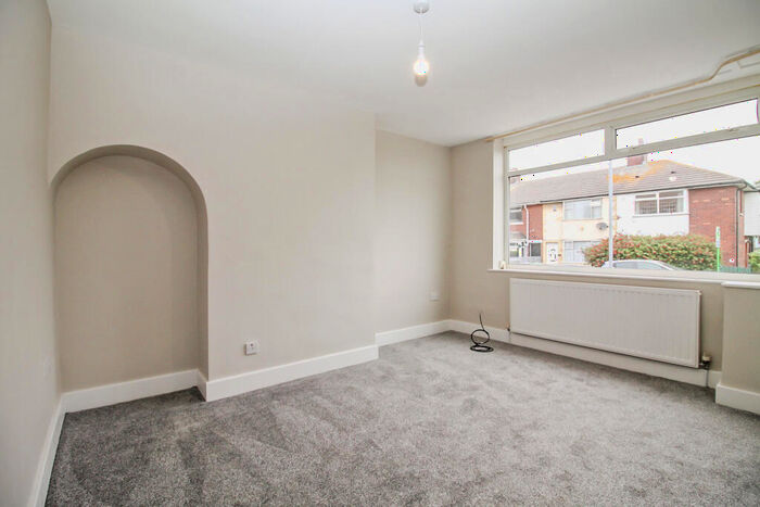 2 Bedroom End Of Terrace House To Rent In Nancroft Terrace, Armley, Leeds, LS12