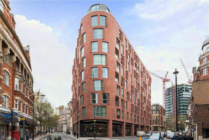 1 Bedroom Flat To Rent In Wellington House, Buckingham Gate, St James Park, London, SW1E