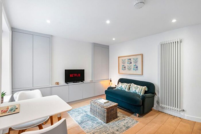 1 Bedroom Flat To Rent In Kemptown, BN2