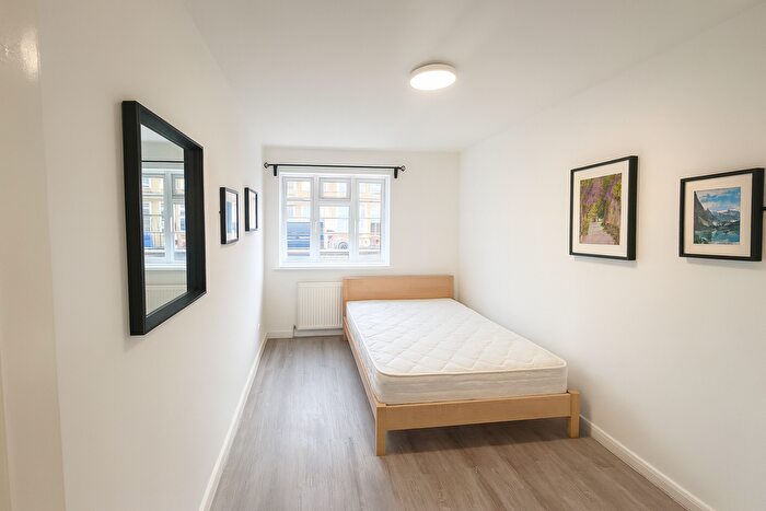 2 Bedroom Maisonette To Rent In Fortess Road, Kentish Town, London, NW5