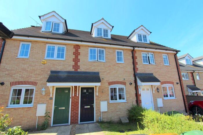 3 Bedroom Property To Rent In Sovereign Close, Leighton Buzzard, LU7
