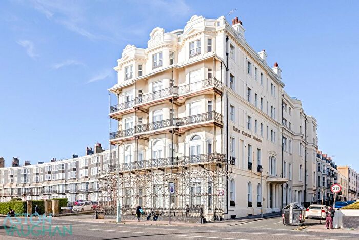 2 Bedroom Flat For Sale In Marine Parade, Brighton, BN2
