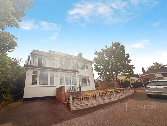 4 Bedroom Detached House To Rent In Heydon Road, Finstall, Bromsgrove, B60
