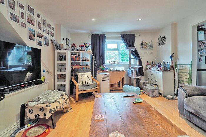 1 Bedroom Flat For Sale In Gorringe Road, Salisbury, SP2