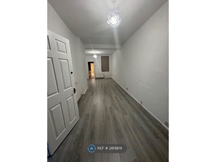 Studio To Rent In Sparkbrook St, Coventry, CV1