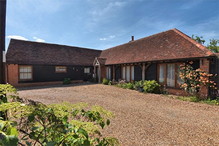 4 Bedroom Barn Conversion For Sale In Aylesbury Road, Bierton, Buckinghamshire., HP22