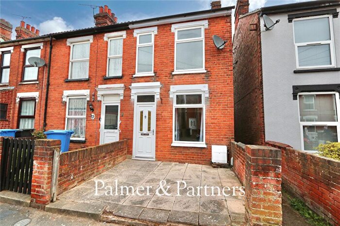 3 Bedroom End Of Terrace House For Sale In Pearce Road, Ipswich, Suffolk, IP3