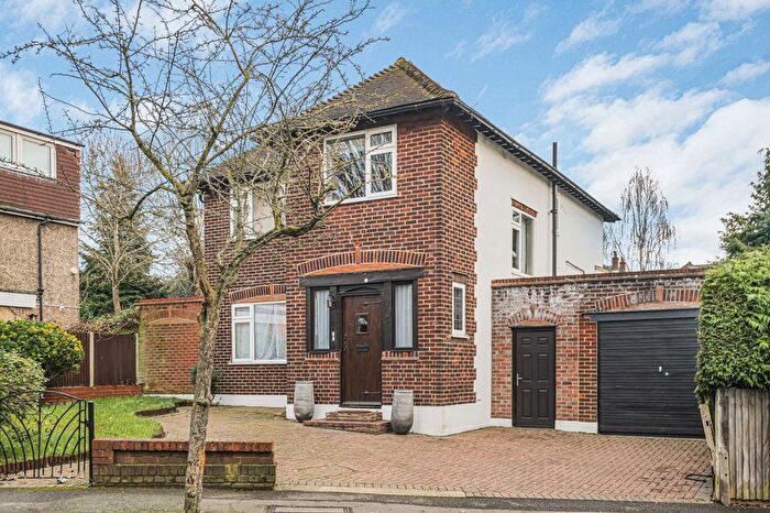 4 Bedroom Detached House To Rent In Carlton Road, South Croydon, CR2