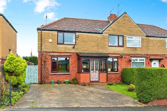 3 Bedroom Semi Detached House For Sale In Tunwell Avenue, Sheffield, South Yorkshire, S5