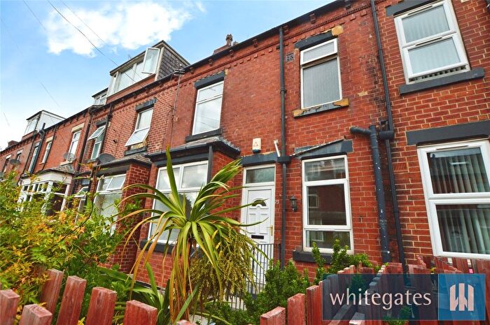 2 Bedroom Terraced House For Sale In Cross Flatts Crescent, Beeston, West Yorkshire, LS11