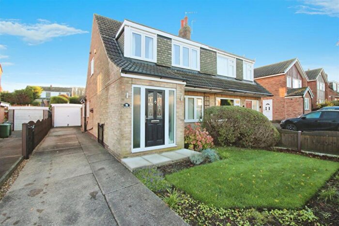 3 Bedroom Semi-Detached House For Sale In Ledston Avenue, Garforth, Leeds, LS25