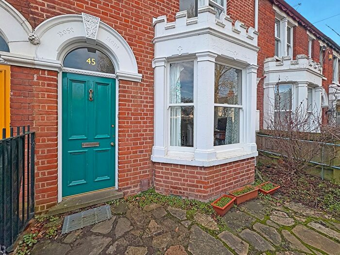 3 Bedroom Terraced House To Rent In Grantchester Street, Cambridge, CB3