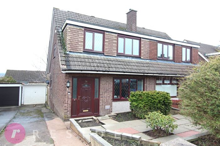 3 Bedroom Semi-Detached House For Sale In Higher Lomax Lane, Heywood, OL10