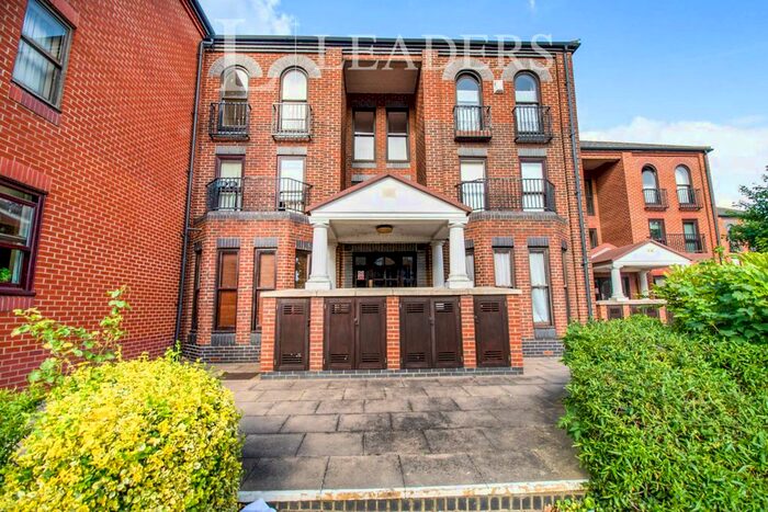 2 Bedroom Flat To Rent In Marks Court, Southend-On-Sea, SS1