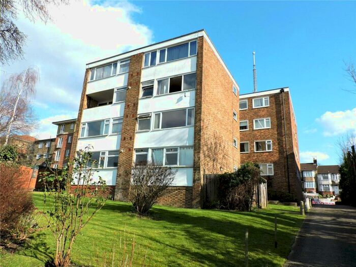 2 Bedroom Apartment To Rent In Lupus Court, Grange Road, London, SE19