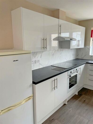 6 Bedroom Terraced House To Rent In Manor Road, Bishopston, BS7