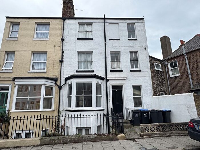 1 Bedroom Flat To Rent In York Street, Broadstairs, CT10
