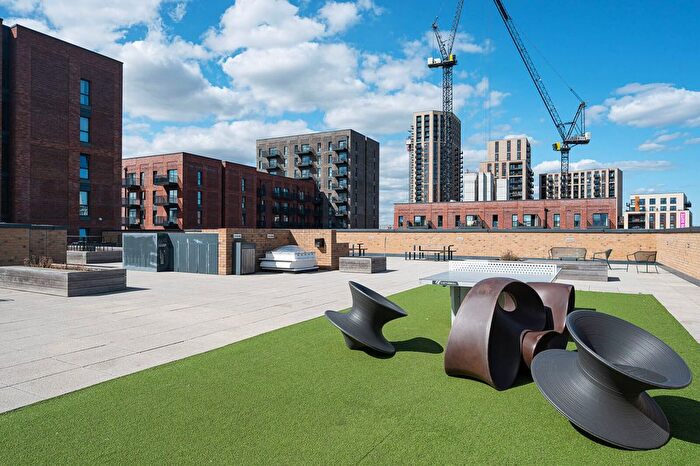 2 Bedroom Flat To Rent In Barking Wharf, Barking, IG11