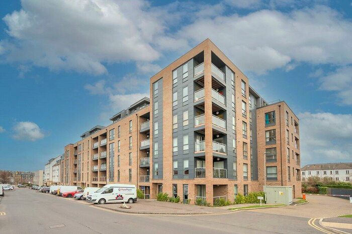 2 Bedroom Flat To Rent In Annandale Street, Leith, Edinburgh, EH7