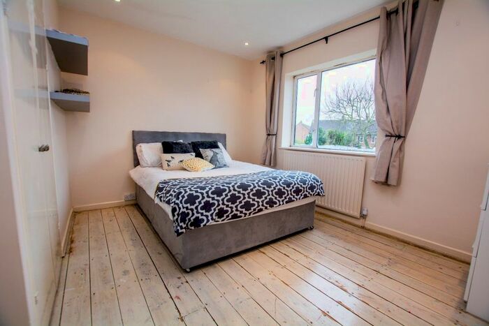 2 Bedroom Maisonette To Rent In St Peters Road, Uxbridge, Middlesex UB8