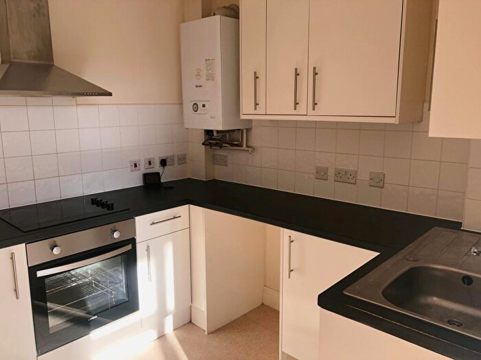 2 Bedroom Apartment To Rent In Chapel Lane, Waterlooville, PO7