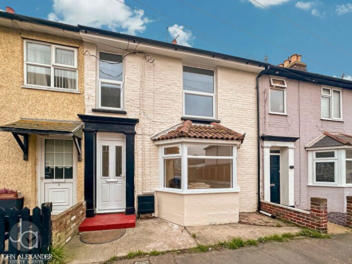 3 Bedroom Terraced House For Sale In Saville Street, Walton On The Naze, CO14
