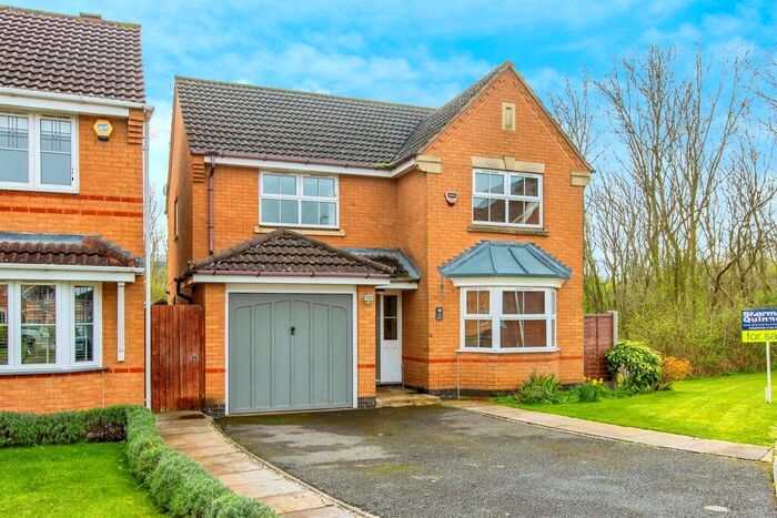 4 Bedroom Detached House For Sale In Warwick Gardens, Thrapston, Kettering, NN14