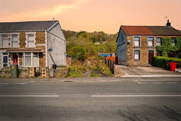 Property For Sale In Siding Terrace, Neath, Neath Port Talbot, SA10