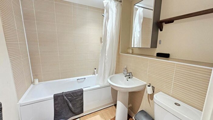 2 Bedroom Apartment To Rent In Talavera Close, Old Market, BS2